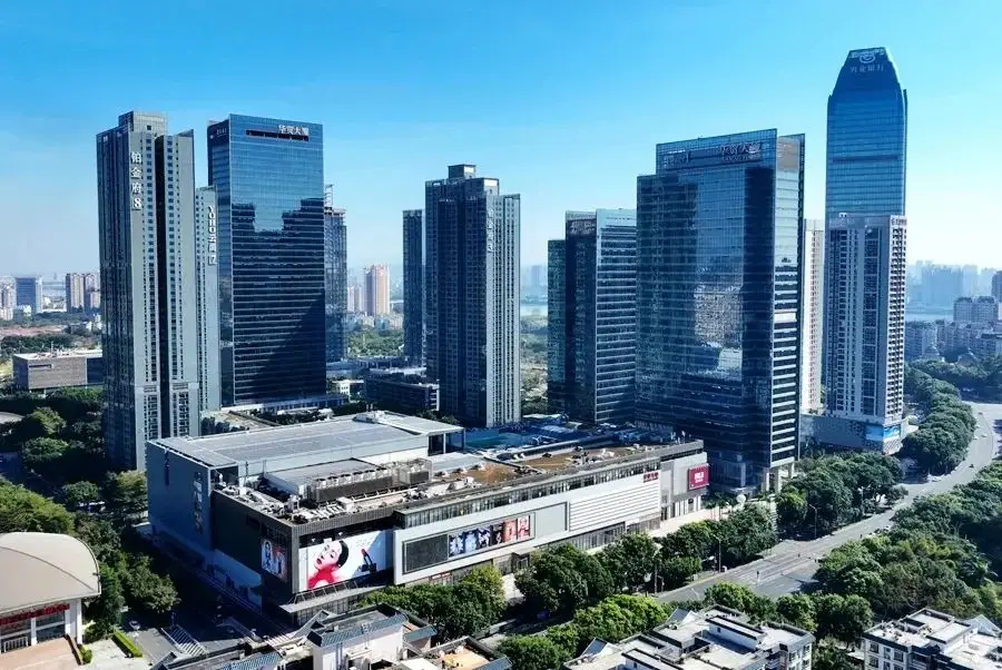 影响顾客决策的因素_顾客需求的变化如何影响胖东来的决策？_顾客需求的变化