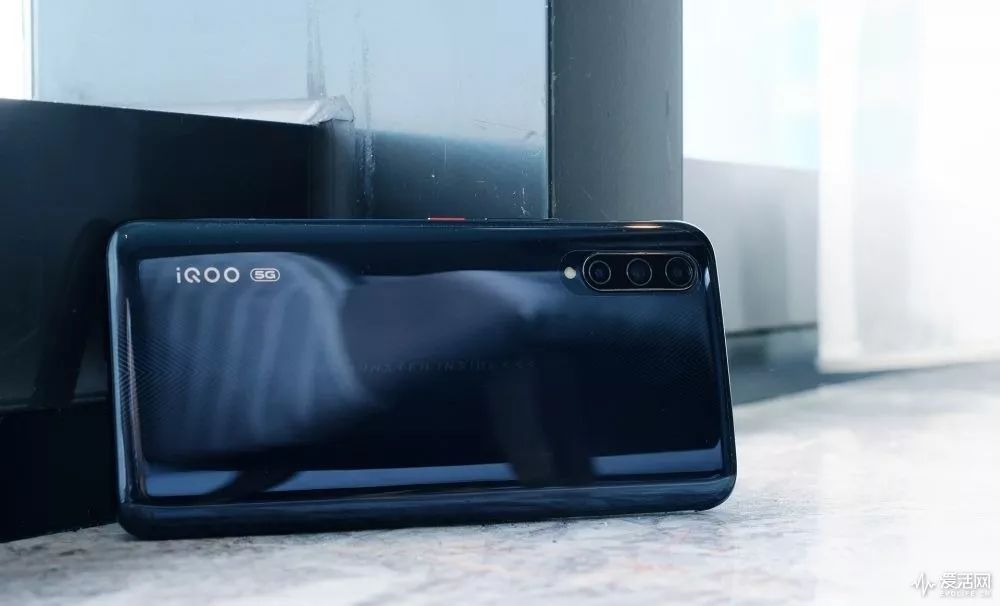 iqoo哪种型号性价比高_如何选择适合你的iQOO手机型号？_iqoo什么手机好