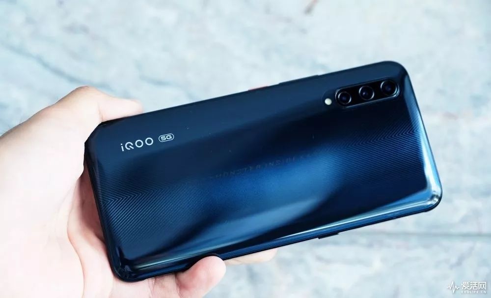 iqoo哪种型号性价比高_如何选择适合你的iQOO手机型号？_iqoo什么手机好