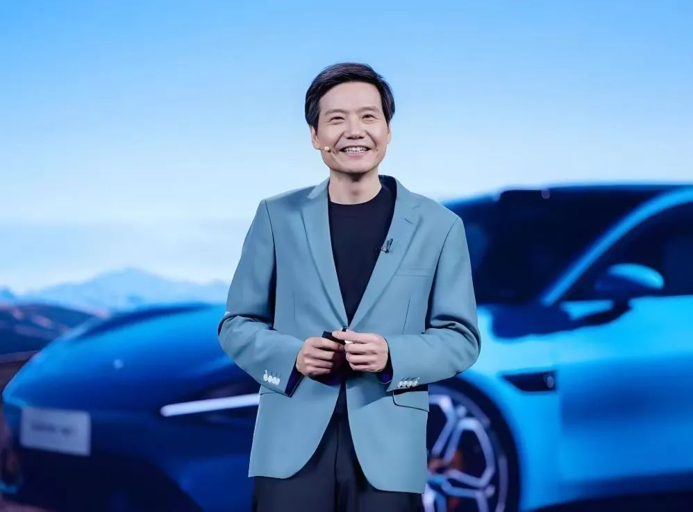 雷军是如何把握商机的_雷军的商业模式与可持续发展_雷军商业版图