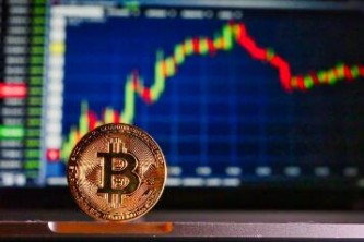 全球知名虚拟货币交易平台推荐：Coinbase与Binance等安全性、流动性及用户友好性全面解析