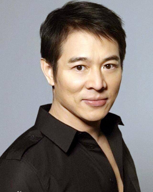 成龙的国际成就与影响力_成龙在国际的影响有多大知乎_成龙国际地位