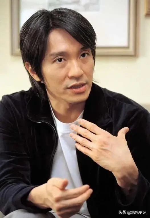 周星驰青少年时期的演艺梦想与坚持不放弃的成功之路
