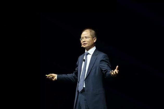 王健林联系_王健林与客户关系的建立_王健林和员工