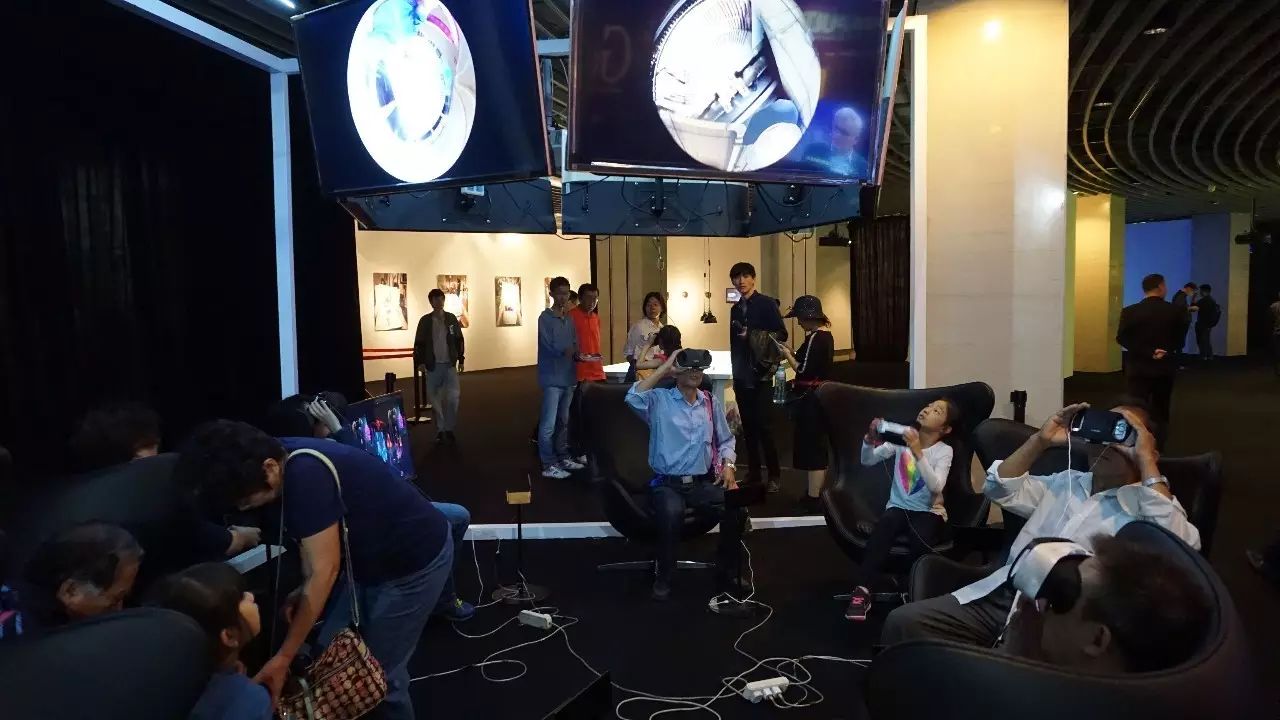 探索无人机表演的文化和社会影响_无人机表演行业现状_无人表演的剧场