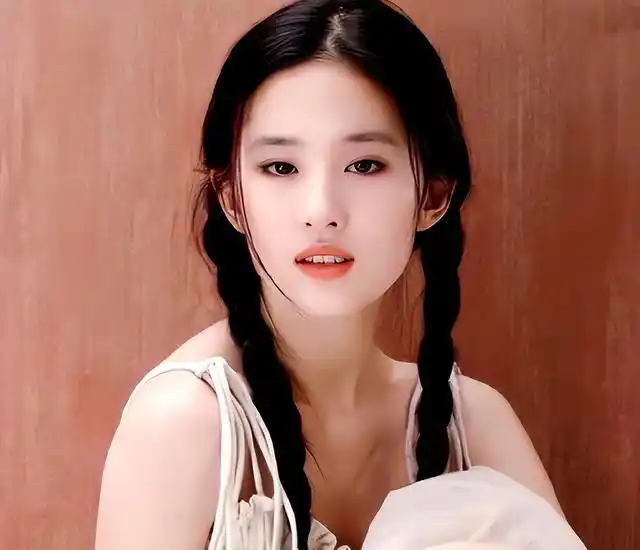 刘亦菲：永不止步的追求_刘亦菲止步追求图片_刘亦菲止步追求了什么