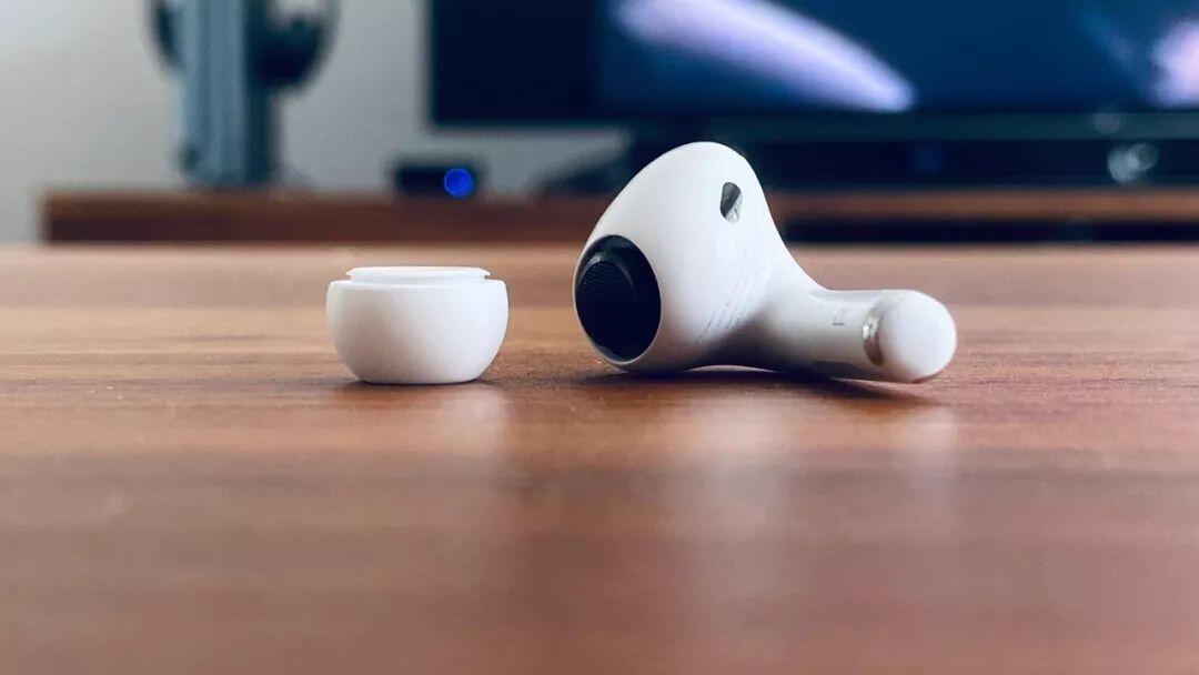 iPhone的耳机选择：AirPods对比其他品牌_苹果耳机airpods对比_apple耳机对比