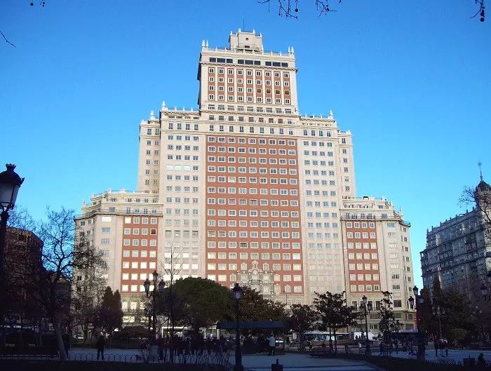 王健林与中国商业文化的融合_王健林的商业帝国_王健林转型