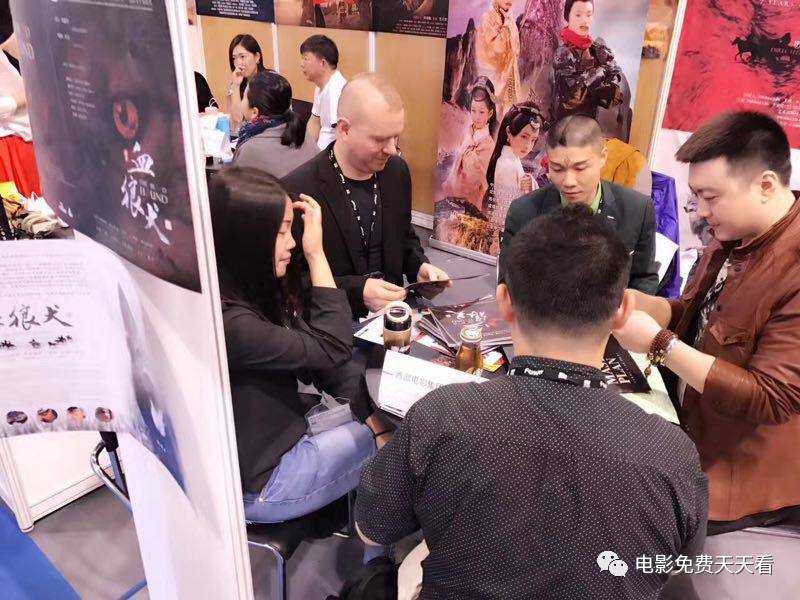 电影洪金宝主演_洪金宝导演_洪金宝与国际电影的交流
