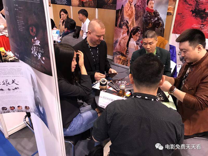 洪金宝导演_洪金宝与国际电影的交流_电影洪金宝主演