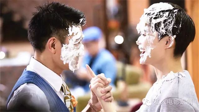 周星驰的作品中反映的社会现象_周星驰电影的现实意义_周星驰电影对社会的影响