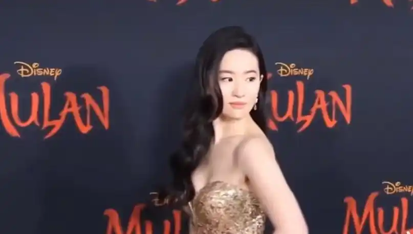刘亦菲：对美的追求与定义_刘亦菲的追求者_刘亦菲谈女性美