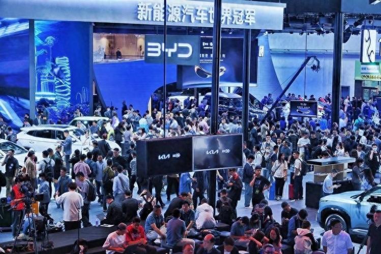 北京国际车展揭秘：智能驾驶技术引领未来汽车市场新趋势