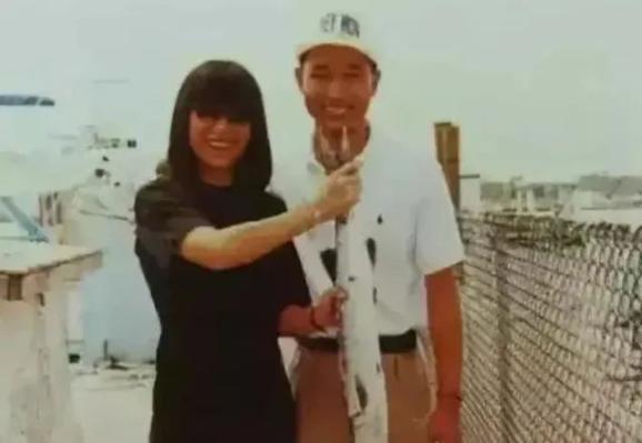 张国荣歌词情感故事有哪些_张国荣的歌词：情感与故事_张国荣歌词情感故事大全